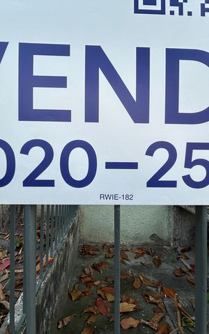 Apartamento à venda com 58m², 2 quartos e 1 vagaFachada + placa