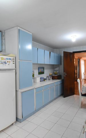 Casa de condomínio à venda com 250m², 3 quartos e 2 vagasCozinha