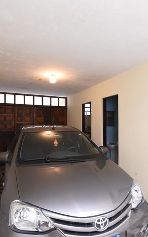 Casa de condomínio à venda com 250m², 3 quartos e 2 vagasÁrea externa/garagem