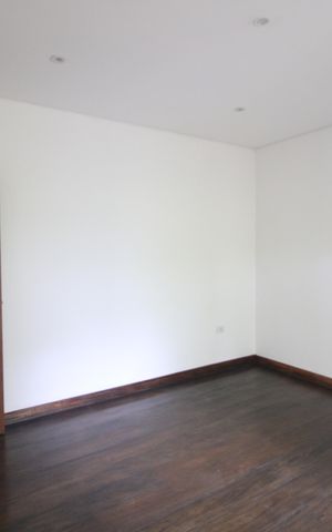 Casa de condomínio à venda com 173m², 2 quartos e 2 vagasSuíte 2