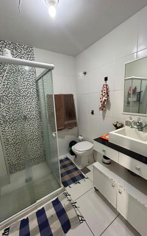 Apartamento à venda com 63m², 2 quartos e 1 vaga Apartamento à venda com 63m², 2 quartos e 1 vagaBanheiro