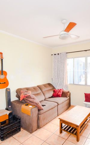 Casa à venda com 200m², 2 quartos e 1 vagaSala
