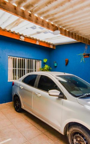 Casa à venda com 200m², 2 quartos e 1 vagaGaragem