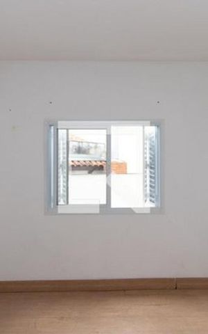 Casa à venda com 114m², 2 quartos e 3 vagas Casa à venda com 114m², 2 quartos e 3 vagasQuarto