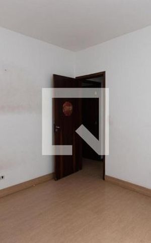 Casa à venda com 114m², 2 quartos e 3 vagas Casa à venda com 114m², 2 quartos e 3 vagasQuarto