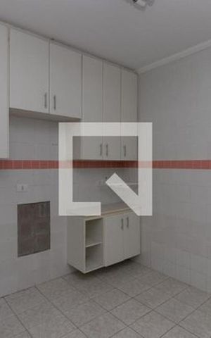 Casa à venda com 114m², 2 quartos e 3 vagas Casa à venda com 114m², 2 quartos e 3 vagasCozinha