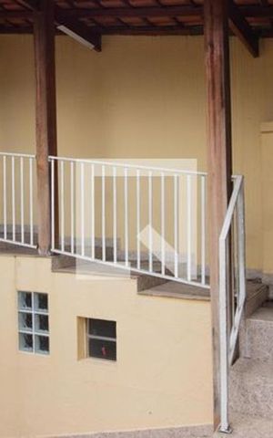 Casa à venda com 114m², 2 quartos e 3 vagas Casa à venda com 114m², 2 quartos e 3 vagasÁrea externa