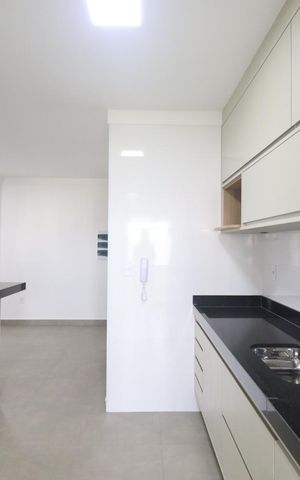 Apartamento para alugar com 85m², 2 quartos e 2 vagas Apartamento para alugar com 85m², 2 quartos e 2 vagasCozinha