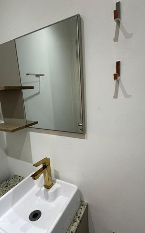 Apartamento à venda com 59m², 2 quartos e 1 vagaBanheiro Social
