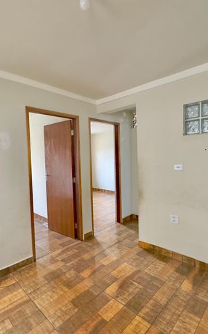 Casa à venda com 155m², 5 quartos e 3 vagas Casa à venda com 155m², 5 quartos e 3 vagasSala casa 1