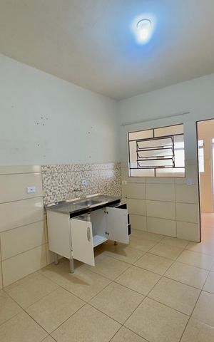 Casa à venda com 155m², 5 quartos e 3 vagas Casa à venda com 155m², 5 quartos e 3 vagasCozinha casa 1