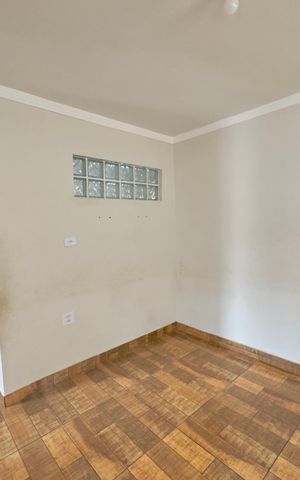 Casa à venda com 155m², 5 quartos e 3 vagas Casa à venda com 155m², 5 quartos e 3 vagasSala casa 1