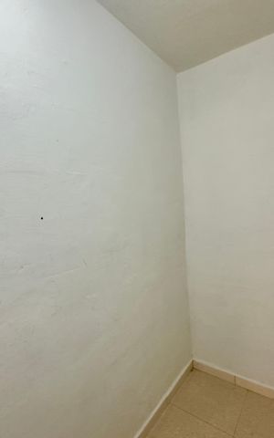 Casa à venda com 155m², 5 quartos e 3 vagas Casa à venda com 155m², 5 quartos e 3 vagasDespensa casa 1