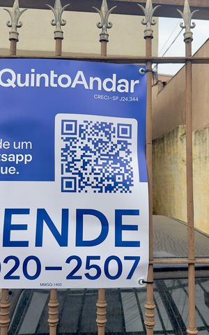 Casa à venda com 155m², 5 quartos e 3 vagas Casa à venda com 155m², 5 quartos e 3 vagasPlaca aproximada
