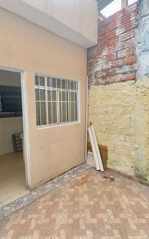Casa à venda com 155m², 5 quartos e 3 vagas Casa à venda com 155m², 5 quartos e 3 vagasQuintal