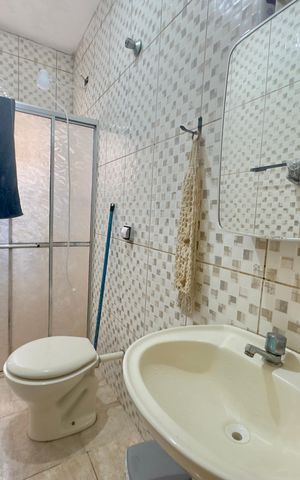 Casa à venda com 155m², 5 quartos e 3 vagas Casa à venda com 155m², 5 quartos e 3 vagasBanheiro casa 2