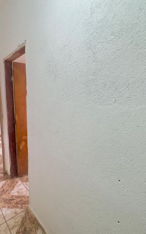 Casa à venda com 155m², 5 quartos e 3 vagas Casa à venda com 155m², 5 quartos e 3 vagasCorredor