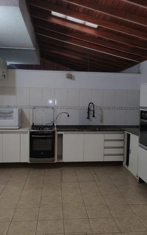 Casa de condomínio para alugar com 90m², 2 quartos e 2 vagas Casa de condomínio para alugar com 90m², 2 quartos e 2 vagasCozinha