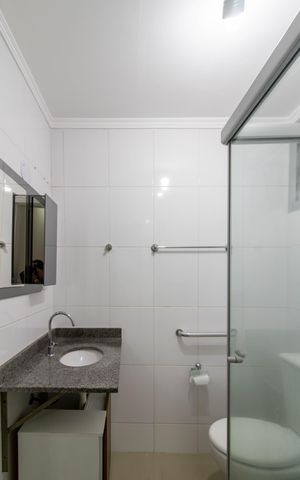 Apartamento para alugar com 70m², 2 quartos e 1 vaga Apartamento para alugar com 70m², 2 quartos e 1 vagaBanheiro