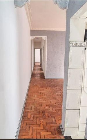 Apartamento à venda com 71m², 3 quartos e sem vaga Apartamento à venda com 71m², 3 quartos e sem vagaCorredor