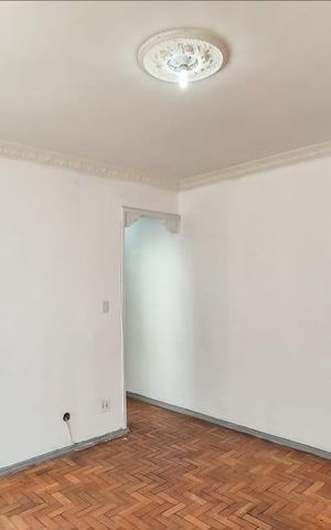 Apartamento à venda com 71m², 3 quartos e sem vaga Apartamento à venda com 71m², 3 quartos e sem vagaSala