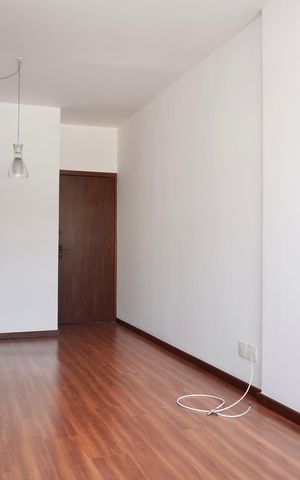 Apartamento para alugar com 71m², 3 quartos e 1 vaga Apartamento para alugar com 71m², 3 quartos e 1 vagaSala
