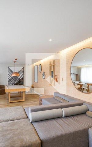 Apartamento à venda com 185m², 3 quartos e 3 vagas Apartamento à venda com 185m², 3 quartos e 3 vagasÁrea comum - Salão de festas