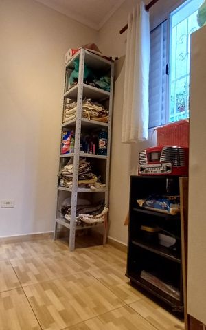 Casa à venda com 80m², 3 quartos e 2 vagas Casa à venda com 80m², 3 quartos e 2 vagasQuarto