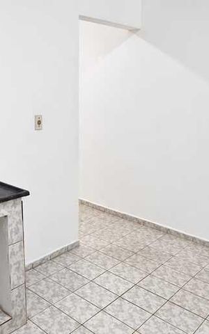 Studio para alugar com 30m², 1 quarto e sem vaga Studio para alugar com 30m², 1 quarto e sem vagaSala/Cozinha