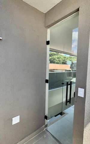 Apartamento à venda com 100m², 2 quartos e 1 vaga Apartamento à venda com 100m², 2 quartos e 1 vagaVaranda