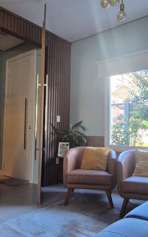 Casa para alugar com 120m², 3 quartos e 2 vagas Casa para alugar com 120m², 3 quartos e 2 vagasSala