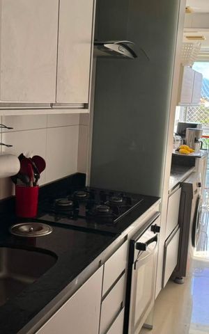 Apartamento à venda com 137m², 4 quartos e 2 vagas Apartamento à venda com 137m², 4 quartos e 2 vagasCozinha