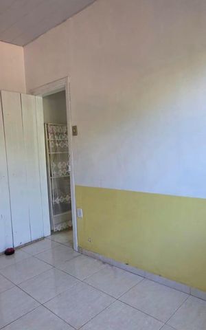 Casa à venda com 357m², 2 quartos e 1 vaga Casa à venda com 357m², 2 quartos e 1 vagaQuarto