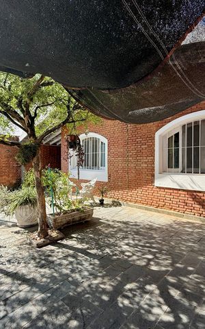 Casa para alugar com 250m², 2 quartos e 3 vagasGaragem