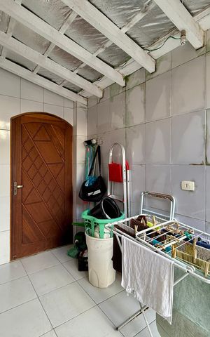 Casa para alugar com 250m², 2 quartos e 3 vagasÁrea de Serviço