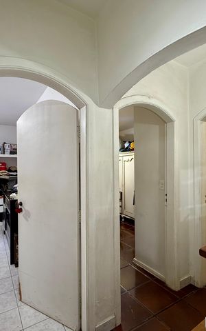 Casa para alugar com 250m², 2 quartos e 3 vagasCorredor Quartos 