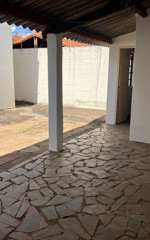 Casa para alugar com 110m², 3 quartos e 3 vagas Casa para alugar com 110m², 3 quartos e 3 vagasQuintal