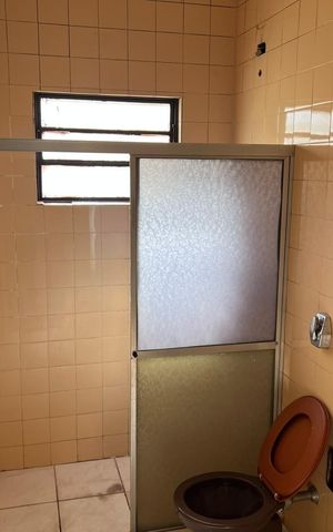 Casa para alugar com 110m², 3 quartos e 3 vagas Casa para alugar com 110m², 3 quartos e 3 vagasBanheiro