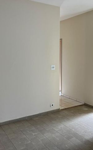 Casa para alugar com 110m², 3 quartos e 3 vagas Casa para alugar com 110m², 3 quartos e 3 vagasSala