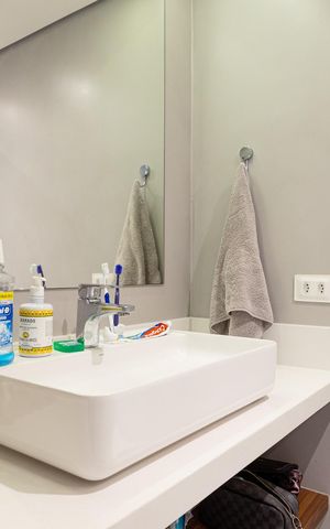 Apartamento à venda com 85m², 3 quartos e 1 vaga Apartamento à venda com 85m², 3 quartos e 1 vagaBanheiro Social