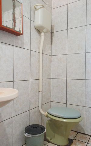 Casa para alugar com 150m², 3 quartos e 1 vagaBanheiro