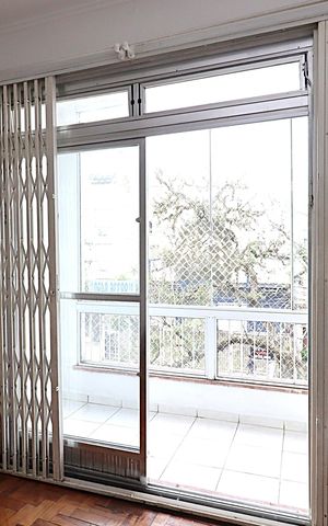 Apartamento à venda com 71m², 2 quartos e sem vagaJanela do Quarto 1