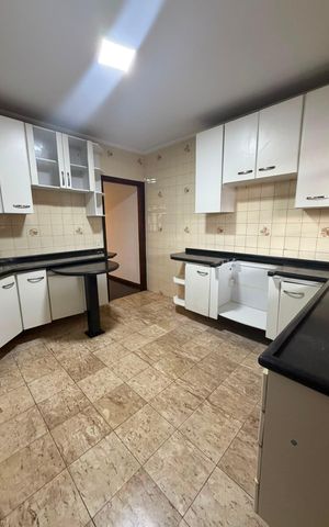 Casa para alugar com 150m², 3 quartos e 2 vagas Casa para alugar com 150m², 3 quartos e 2 vagasCozinha