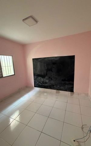 Casa à venda com 150m², 2 quartos e 1 vaga