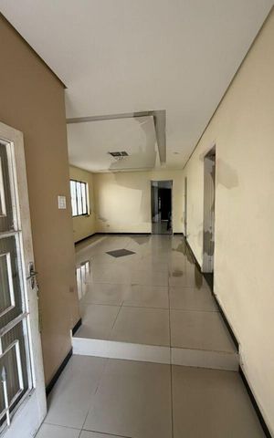 Casa à venda com 150m², 2 quartos e 1 vaga