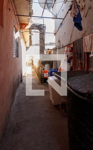 Casa à venda com 180m², 1 quarto e sem vaga