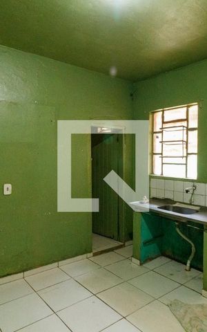 Casa à venda com 180m², 1 quarto e sem vaga