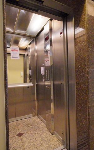 Apartamento para alugar com 85m², 3 quartos e 1 vagaElevador