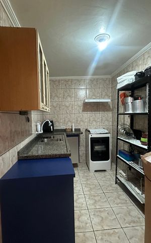 Casa à venda com 233m², 4 quartos e 2 vagas Casa à venda com 233m², 4 quartos e 2 vagasÁrea de Serviço