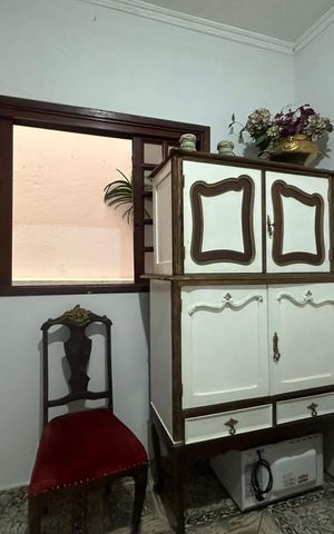 Casa à venda com 233m², 4 quartos e 2 vagas Casa à venda com 233m², 4 quartos e 2 vagasSala de Jantar